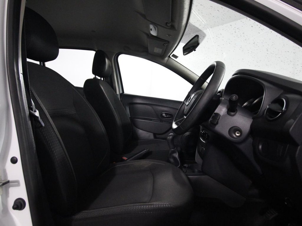 Used Dacia Sandero 2017 for sale - 76496252: Photo 9