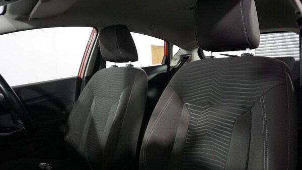 Used Ford Fiesta 2015 for sale - 74319884: Photo 12