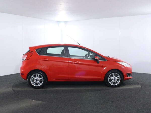 Used Ford Fiesta 2015 for sale - 74319884: Photo 8