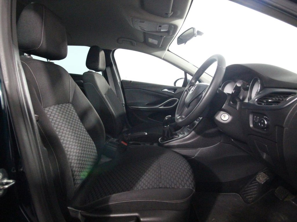 Used Vauxhall Astra 2018 for sale - 76297065: Photo 9