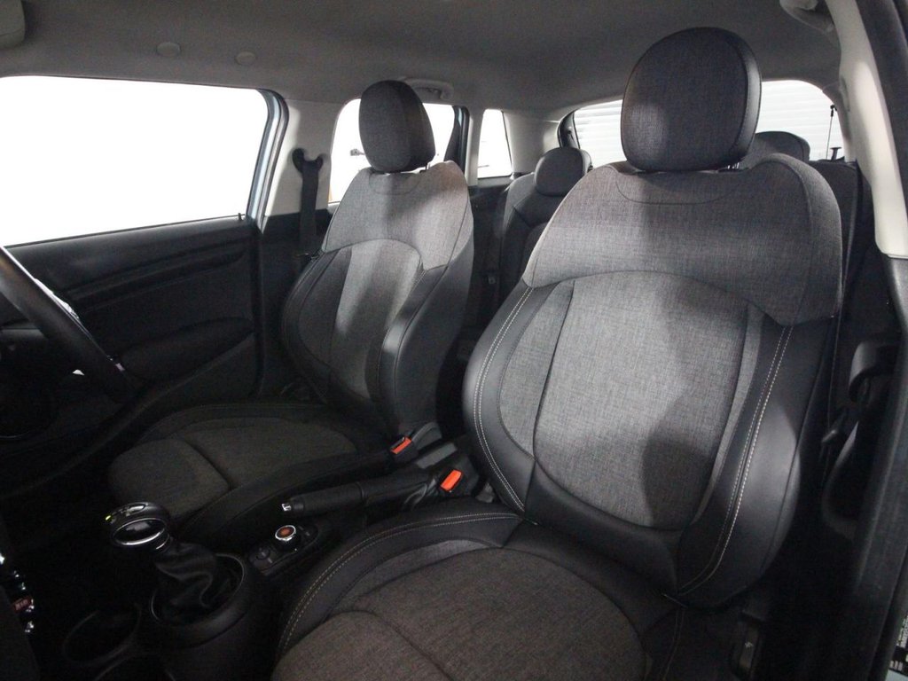 Used MINI Hatch 2018 for sale - 76883298: Photo 12