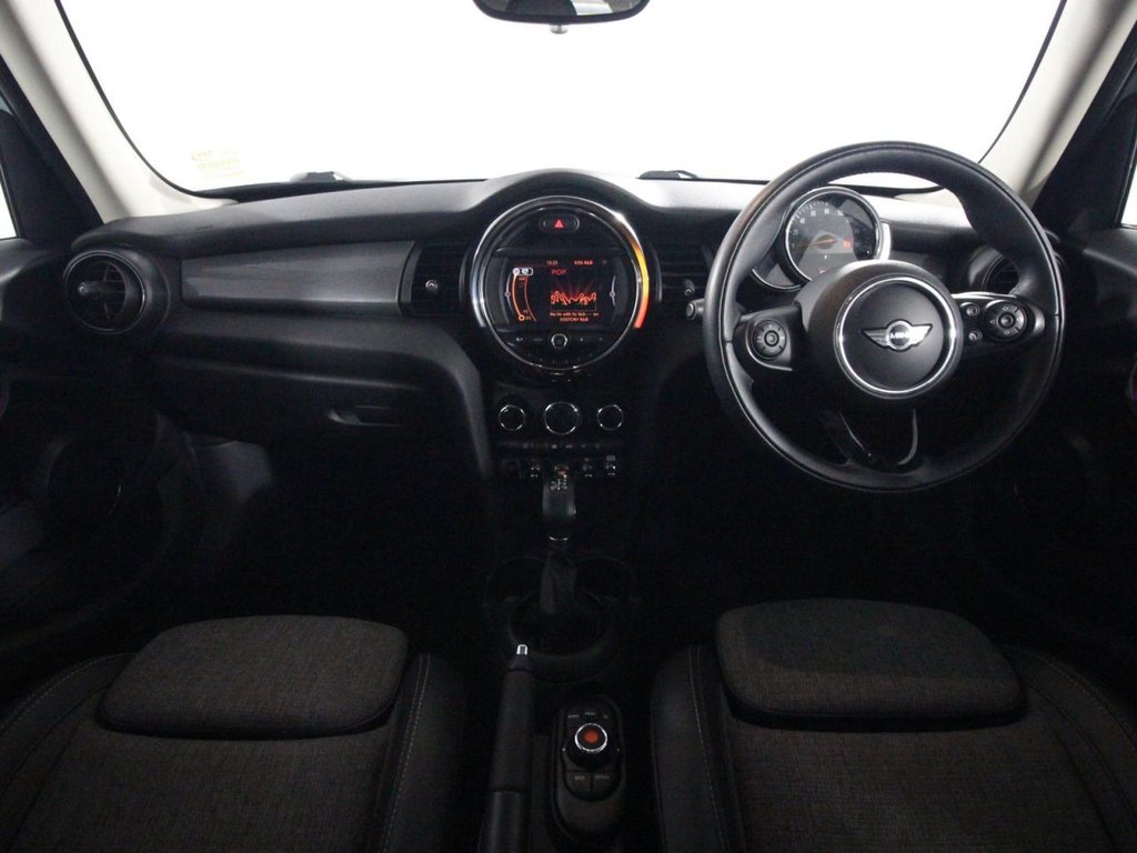 Used MINI Hatch 2018 for sale - 76883298: Photo 13