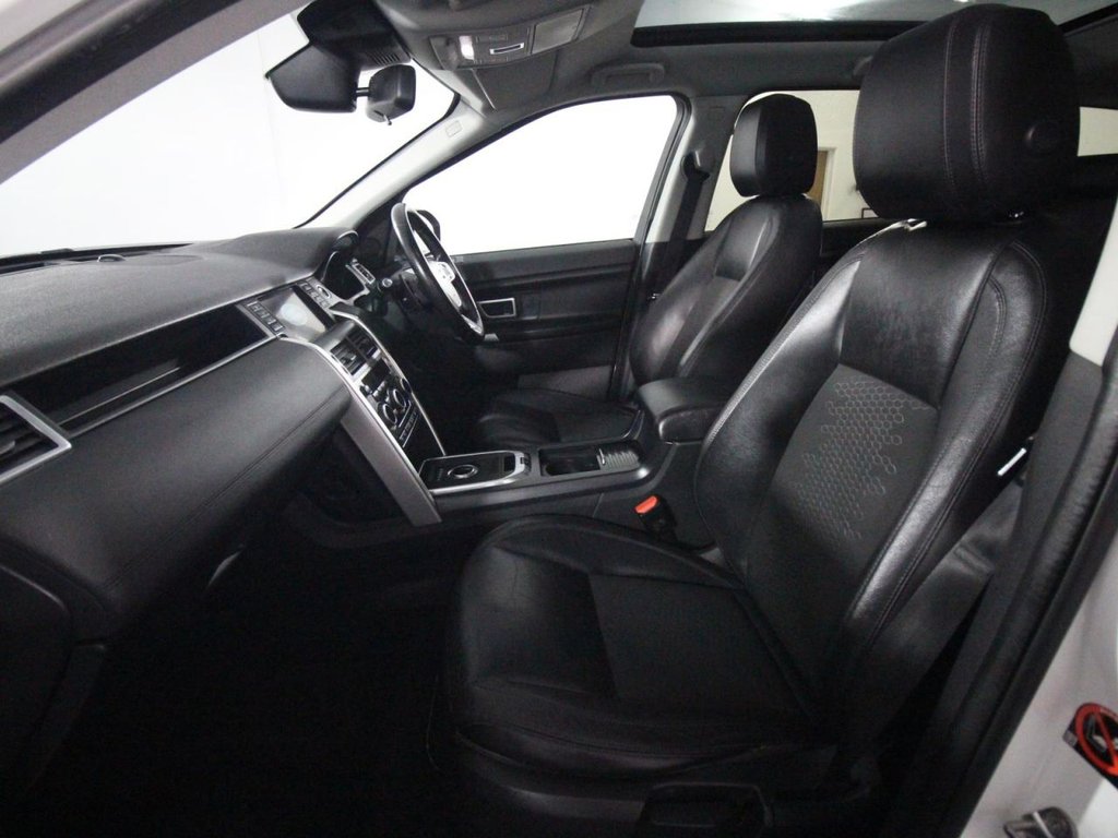 Used Land Rover Discovery Sport 2017 for sale - 78016778: Photo 11