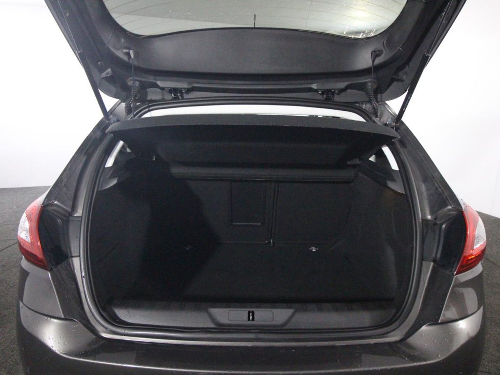 Used Peugeot 308 2020 for sale - 78044092: Photo 16