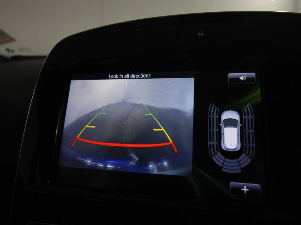 Used Renault Clio 2018 for sale - 76558995: Photo 19