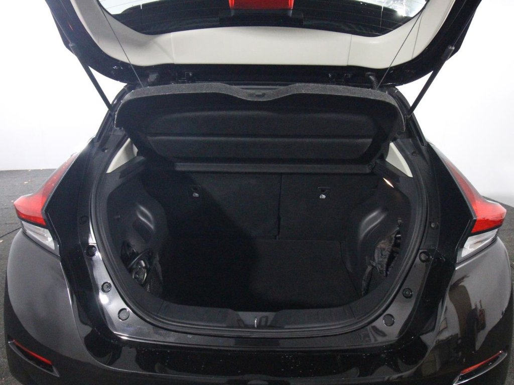 Used Nissan Leaf 2022 for sale - 76973158: Photo 18