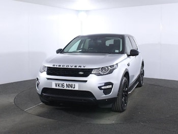 Used Land Rover Discovery Sport 2016 for sale - 79221690: Photo