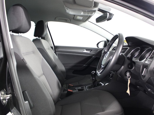 Used Volkswagen Golf 2020 for sale - 74296028: Photo 9