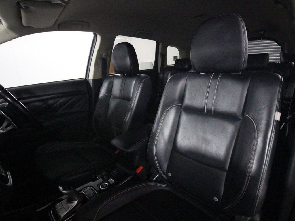 Used Mitsubishi Outlander 2018 for sale - 77571823: Photo 12
