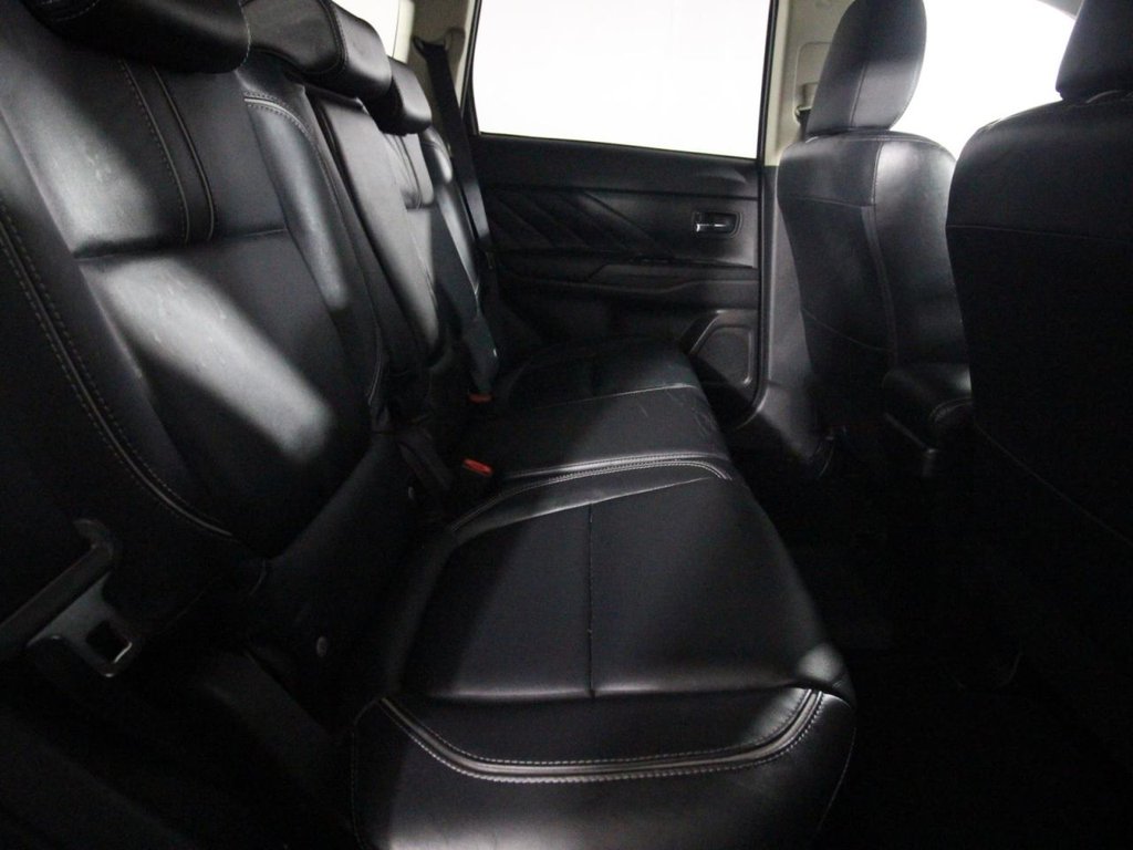 Used Mitsubishi Outlander 2018 for sale - 77571823: Photo 16