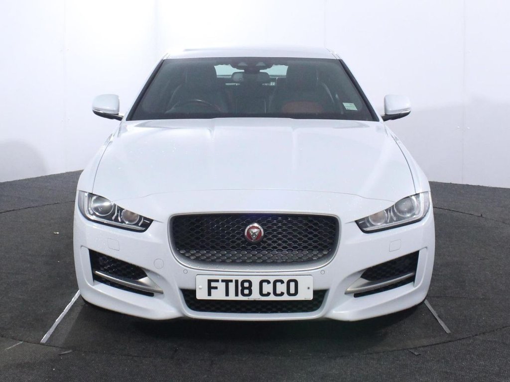 Used Jaguar XE 2018 for sale - 77571577: Photo 2