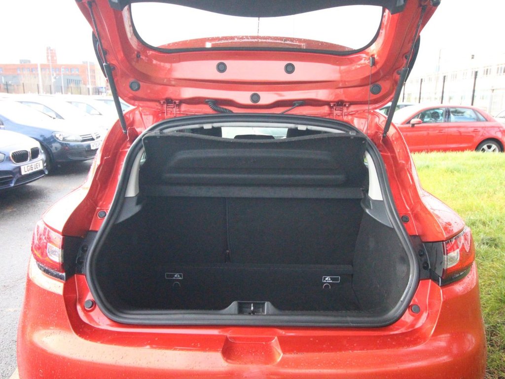 Used Renault Clio 2015 for sale - 77275737: Photo 17