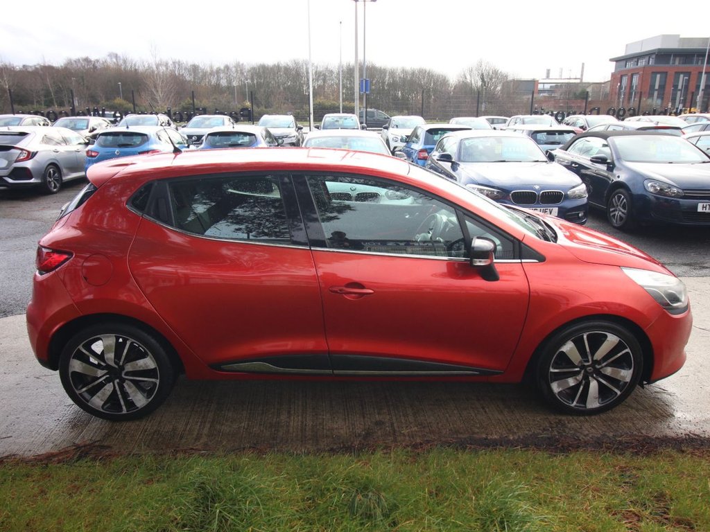 Used Renault Clio 2015 for sale - 77275737: Photo 8