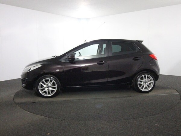 Used Mazda Mazda2 2014 for sale - 75548467: Photo 4