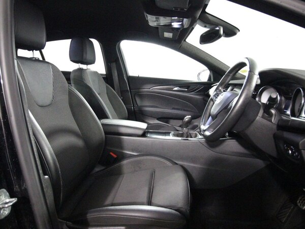Used Vauxhall Insignia 2019 for sale - 75642149: Photo 9
