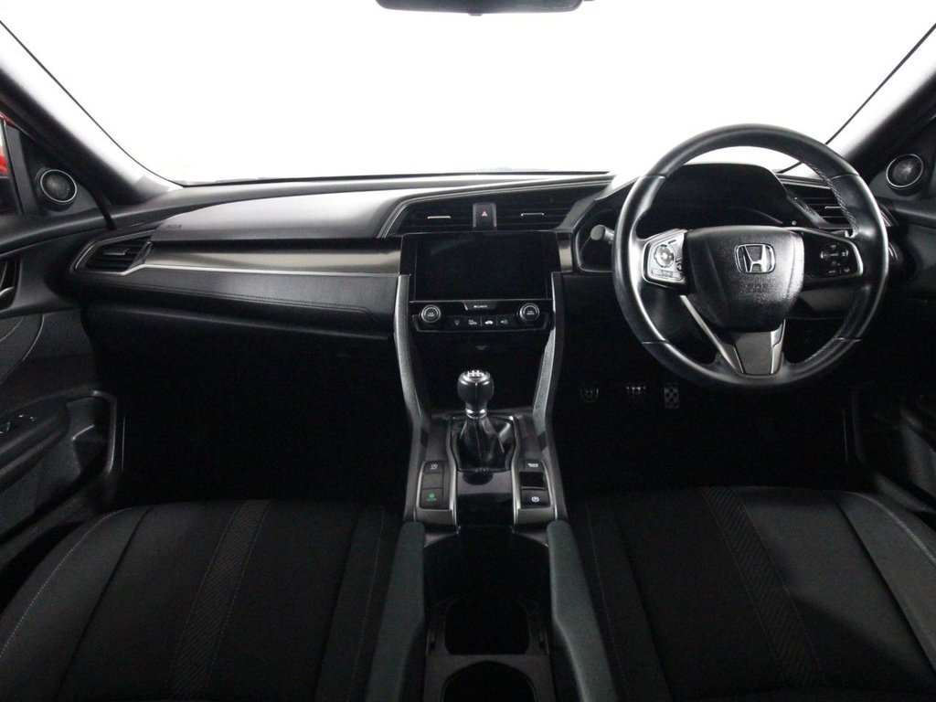 Used Honda Civic 2019 for sale - 76292010: Photo 13