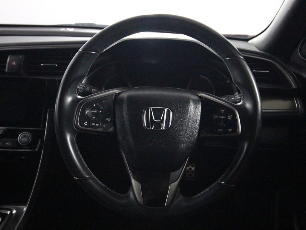Used Honda Civic 2019 for sale - 76292010: Photo 14