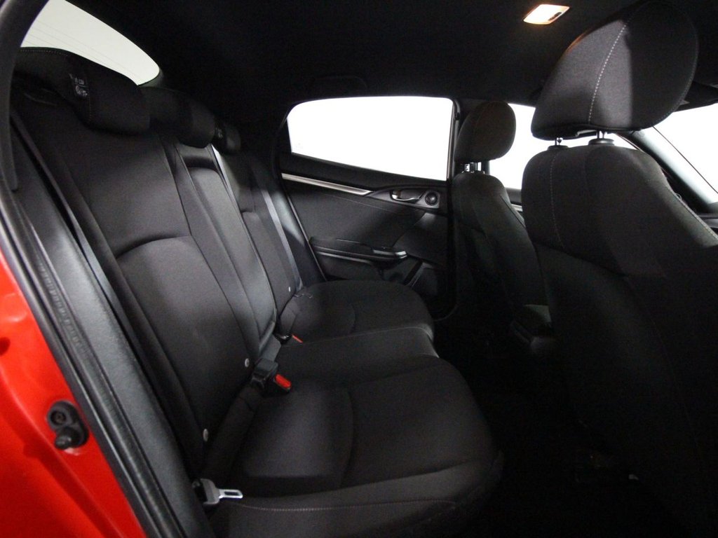 Used Honda Civic 2019 for sale - 76292010: Photo 16