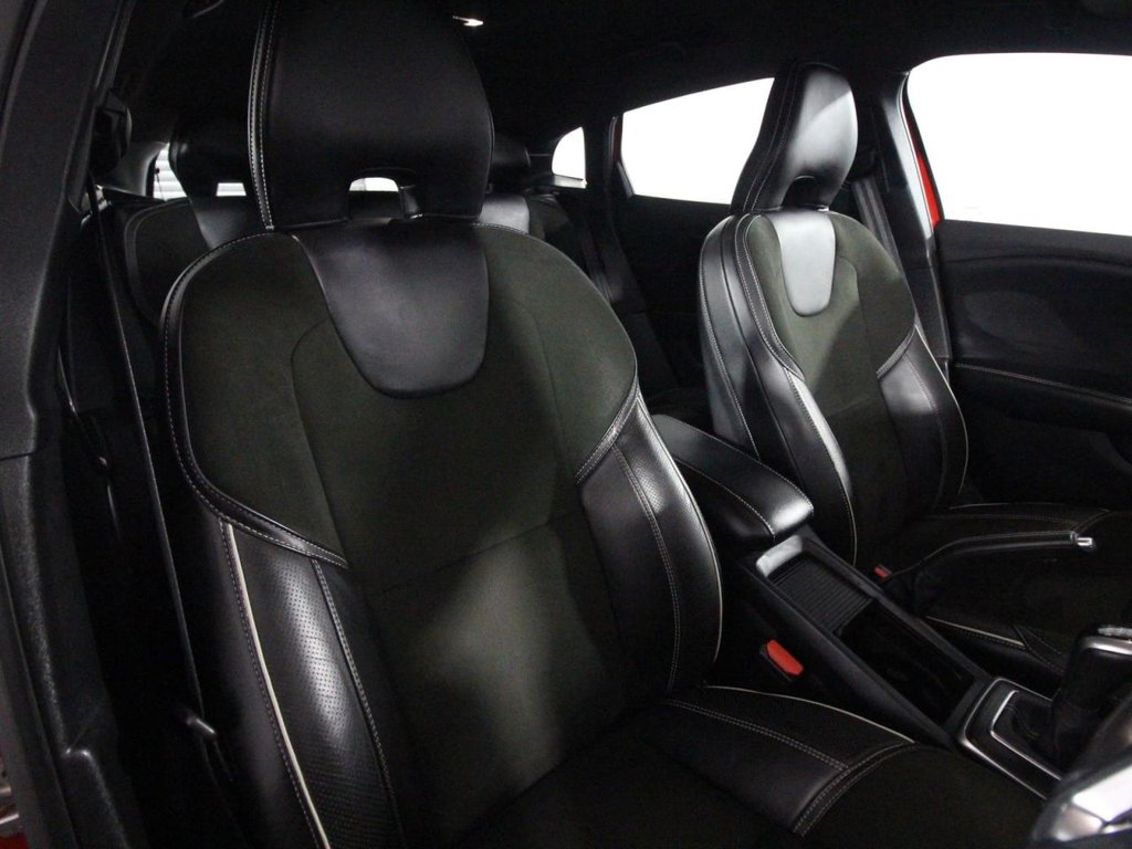 Used Volvo V40 2018 for sale - 77521254: Photo 10