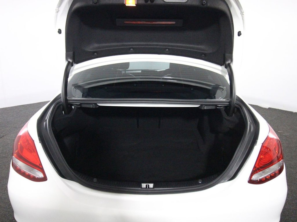 Used Mercedes-Benz C Class 2018 for sale - 76333547: Photo 17