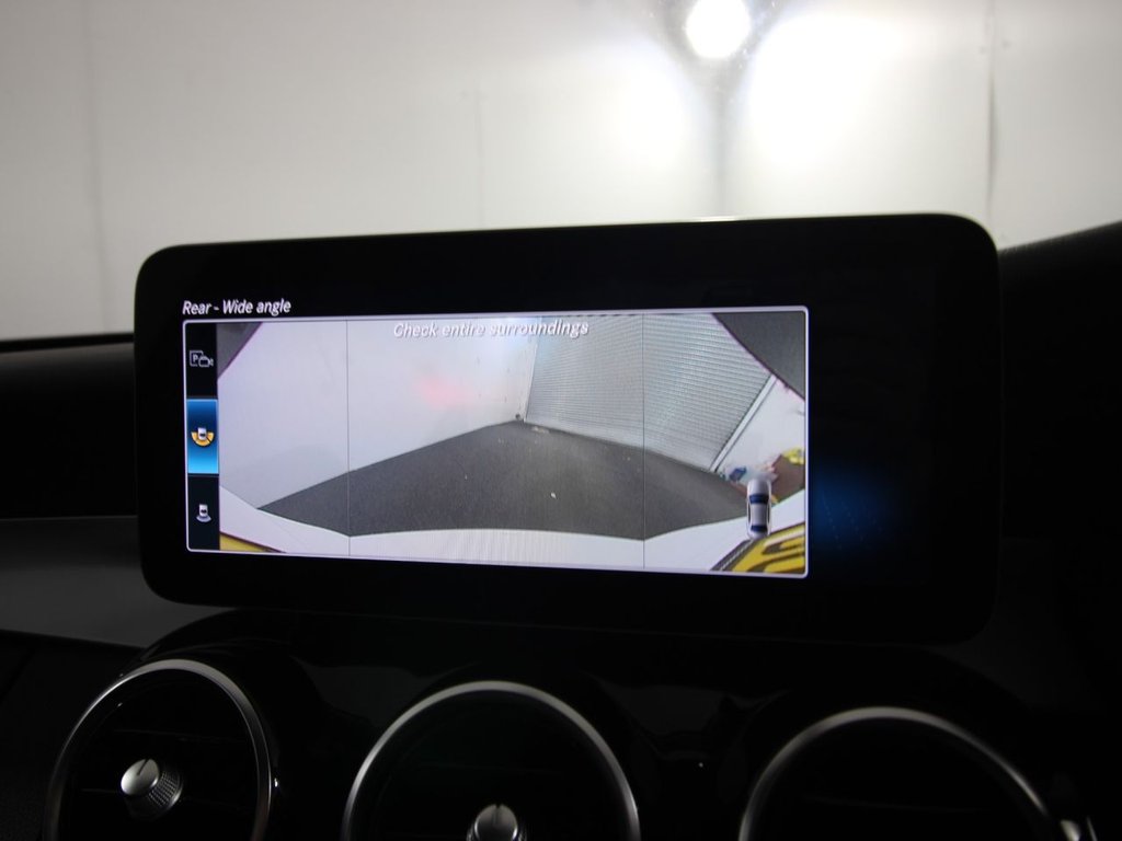 Used Mercedes-Benz C Class 2018 for sale - 76333547: Photo 18