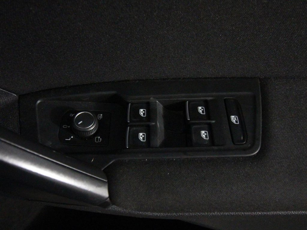 Used Volkswagen Tiguan 2016 for sale - 76559003: Photo 17