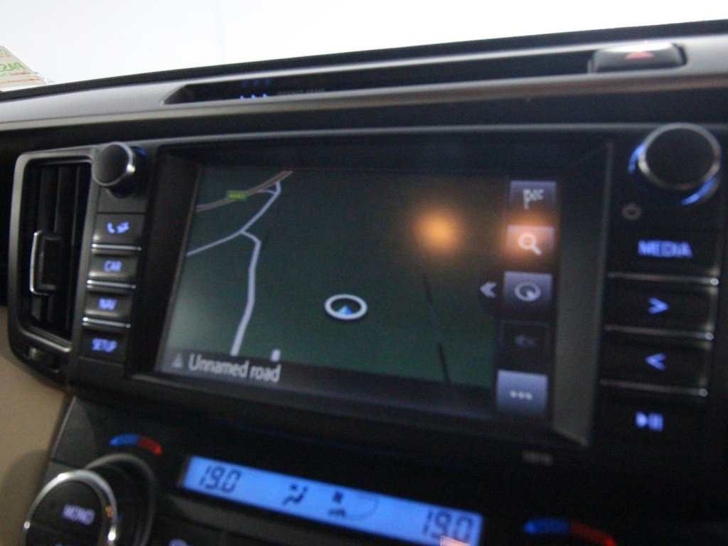 Used Toyota RAV4 2016 for sale - 76417941: Photo 19