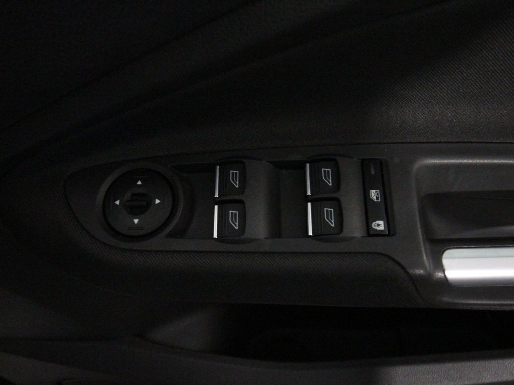 Used Ford C-Max 2016 for sale - 76147392: Photo 17