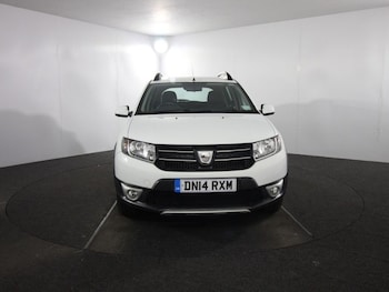 Used Dacia Sandero Stepway 2014 for sale - 75037698: Photo