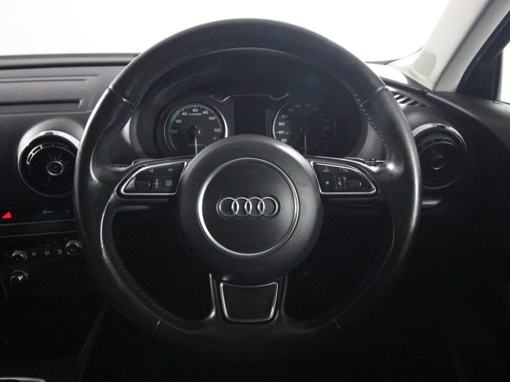 Used Audi A3 2015 for sale - 76698225: Photo 14
