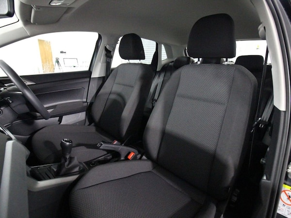 Used Volkswagen Polo 2018 for sale - 75619473: Photo 12