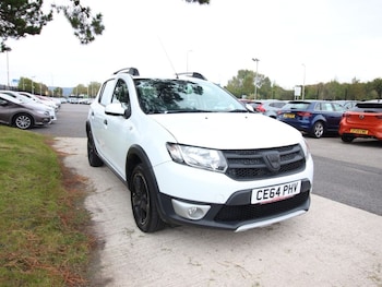 Used Dacia Sandero Stepway 2014 for sale - 76147505: Photo