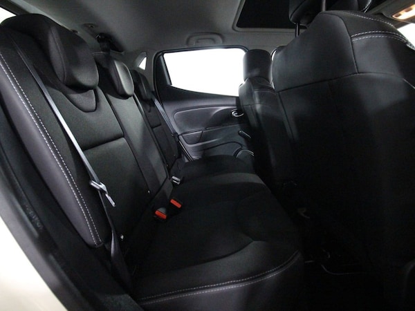 Used Renault Clio 2016 for sale - 76080603: Photo 15