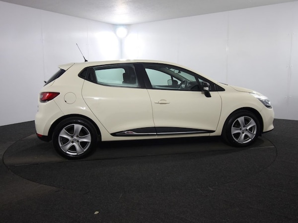 Used Renault Clio 2016 for sale - 76080603: Photo 8