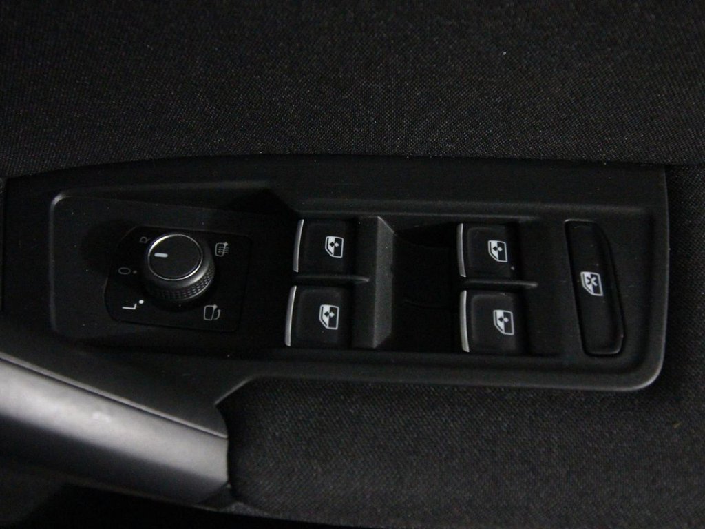 Used Volkswagen Tiguan 2018 for sale - 76973796: Photo 18