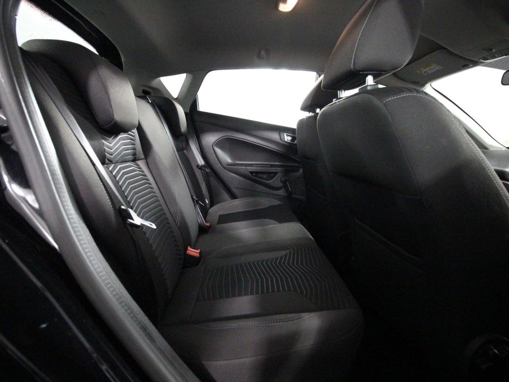 Used Ford Fiesta 2015 for sale - 75942903: Photo 14