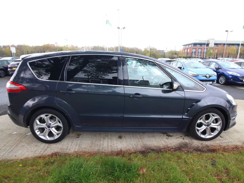 Used Ford S-Max 2012 for sale - 76496175: Photo 8