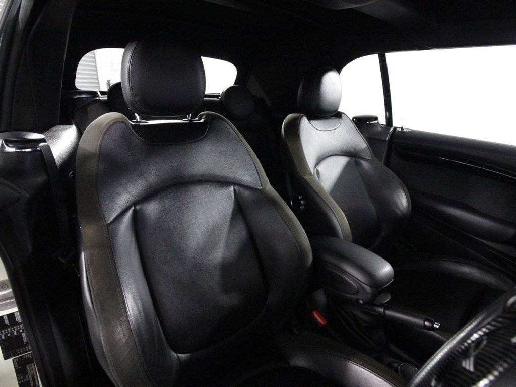 Used MINI Convertible 2016 for sale - 76496808: Photo 10