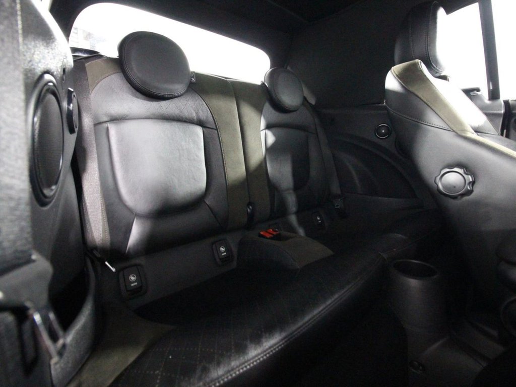 Used MINI Convertible 2016 for sale - 76496808: Photo 16