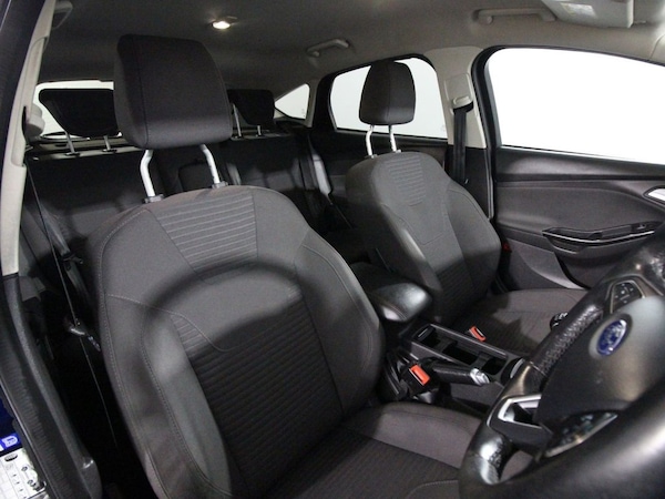 Used Ford Focus 2017 for sale - 76291292: Photo 10