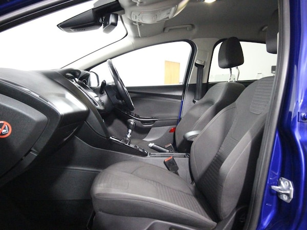 Used Ford Focus 2017 for sale - 76291292: Photo 11