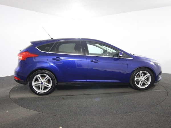 Used Ford Focus 2017 for sale - 76291292: Photo 8