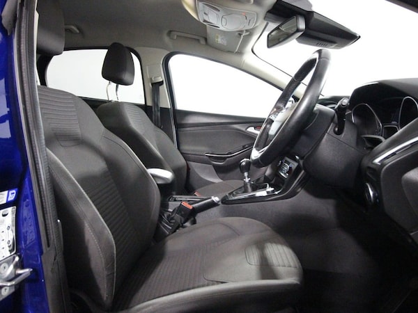 Used Ford Focus 2017 for sale - 76291292: Photo 9