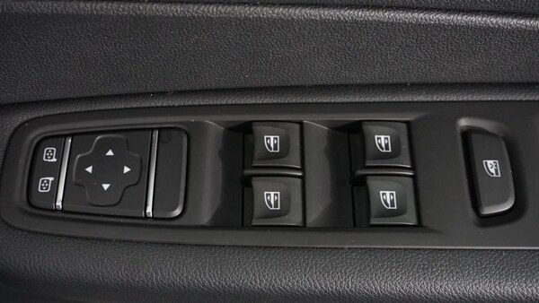 Used Renault Captur 2019 for sale - 73979464: Photo 17
