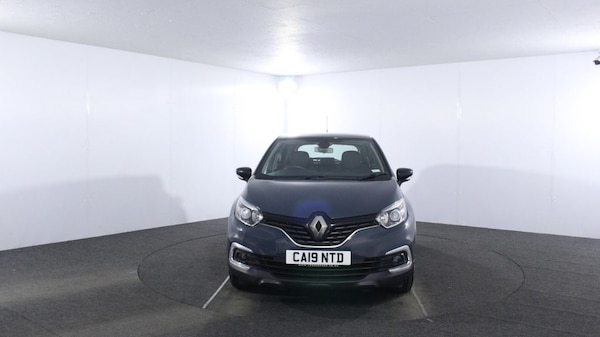 Used Renault Captur 2019 for sale - 73979464: Photo 2