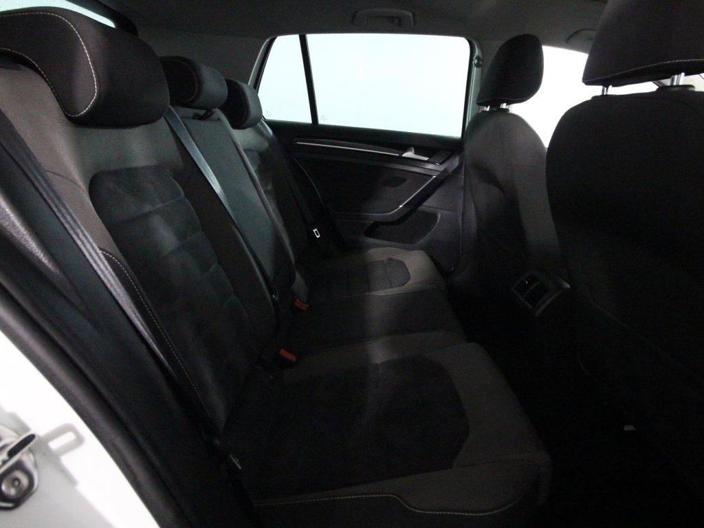 Used Volkswagen Golf 2017 for sale - 76454122: Photo 16