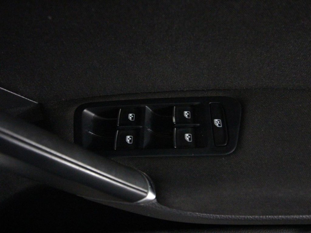 Used Volkswagen Golf 2017 for sale - 76454122: Photo 17