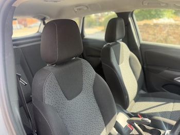Used Vauxhall Crossland X 2017 for sale - 79532983: Photo