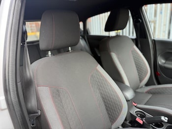 Used Ford Fiesta 2016 for sale - 78624093: Photo