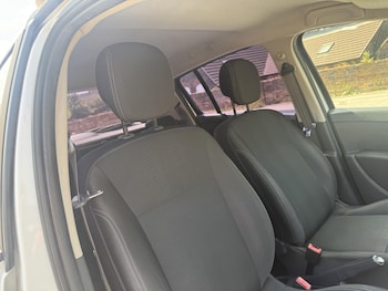 Used Renault Clio 2011 for sale - 79107430: Photo